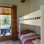 Campsite Zecamping 5 Etoiles Chiens Acceptes Tennis Et Piscine *