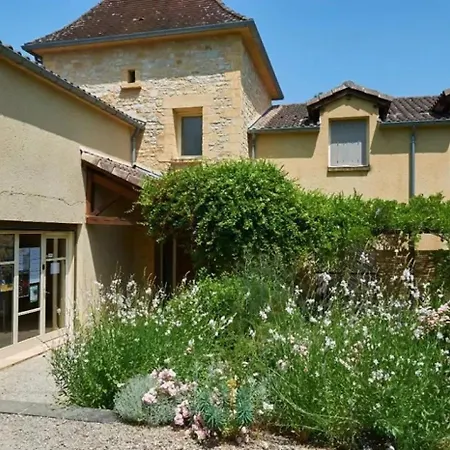 Camping Zecamping 5 Etoiles Chiens Acceptes Tennis Et Piscine Gourdon-en-quercy