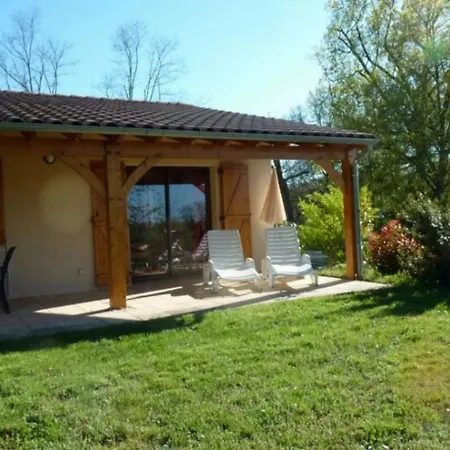 Kemping Zecamping 5 Etoiles Chiens Acceptes Tennis Et Piscine
