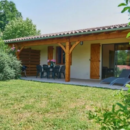 Camping Zecamping 5 Etoiles Chiens Acceptes Tennis Et Piscine Gourdon-en-quercy